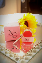 Cargar imagen en el visor de la galería, Exfoliating Lip
